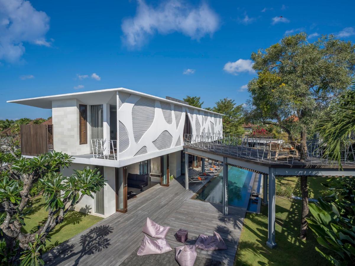 Villa Issi Seminyak (Bali)