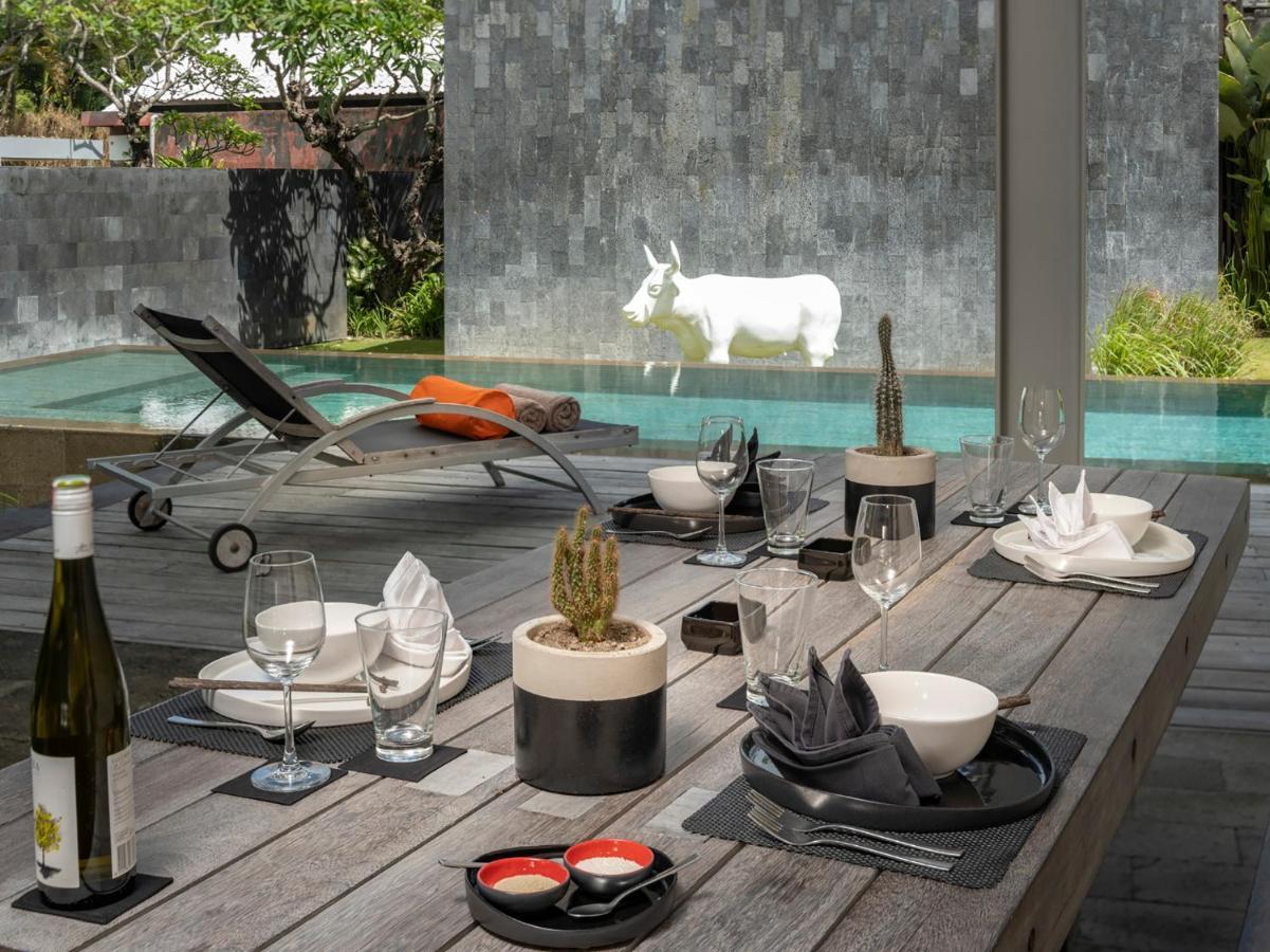 Issi Villa Seminyak (Bali)